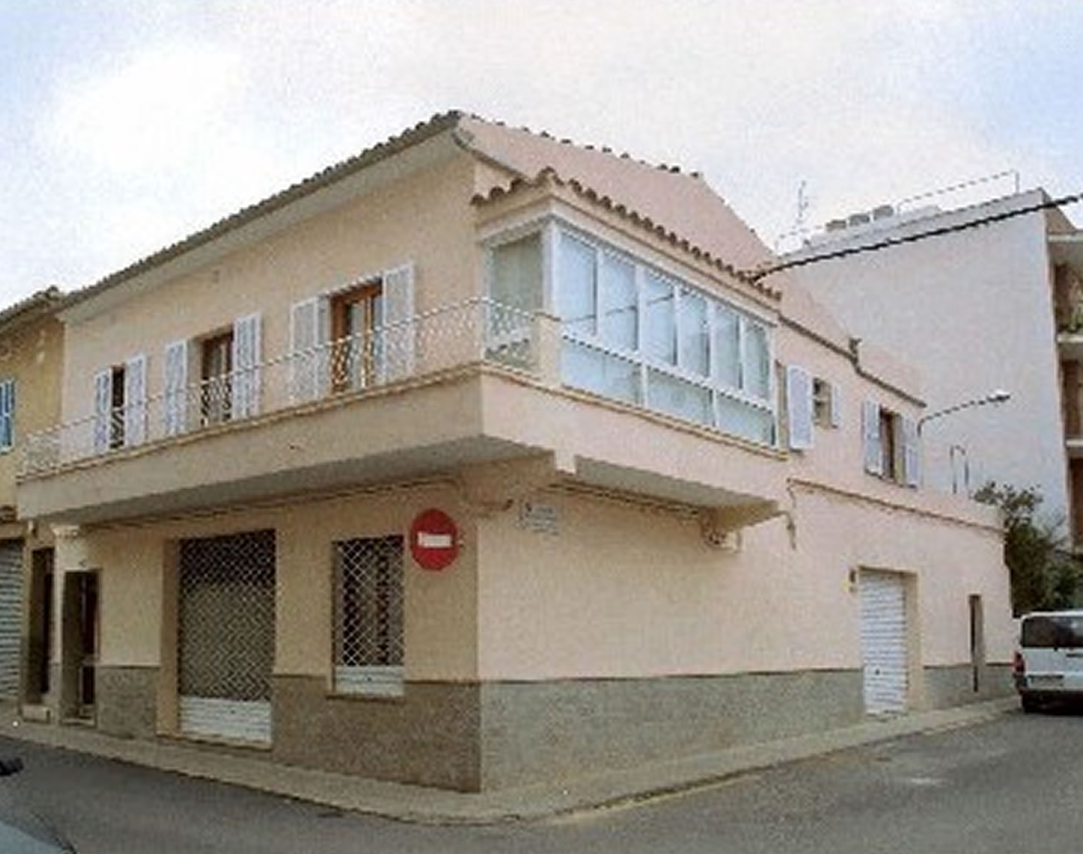 Reforma de fachada en vivienda Reforma de fachada en vivienda